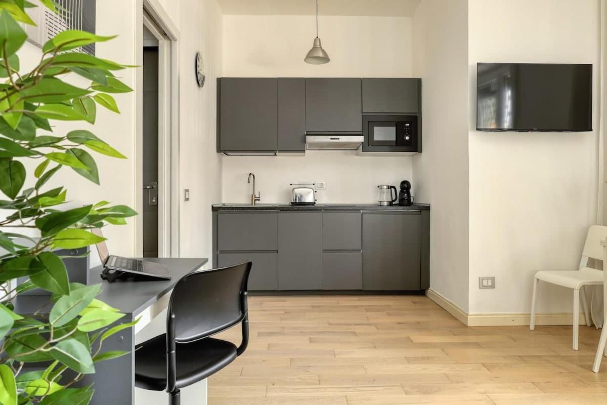 San Siro - Close To The Stadium And Fiera Apartment *